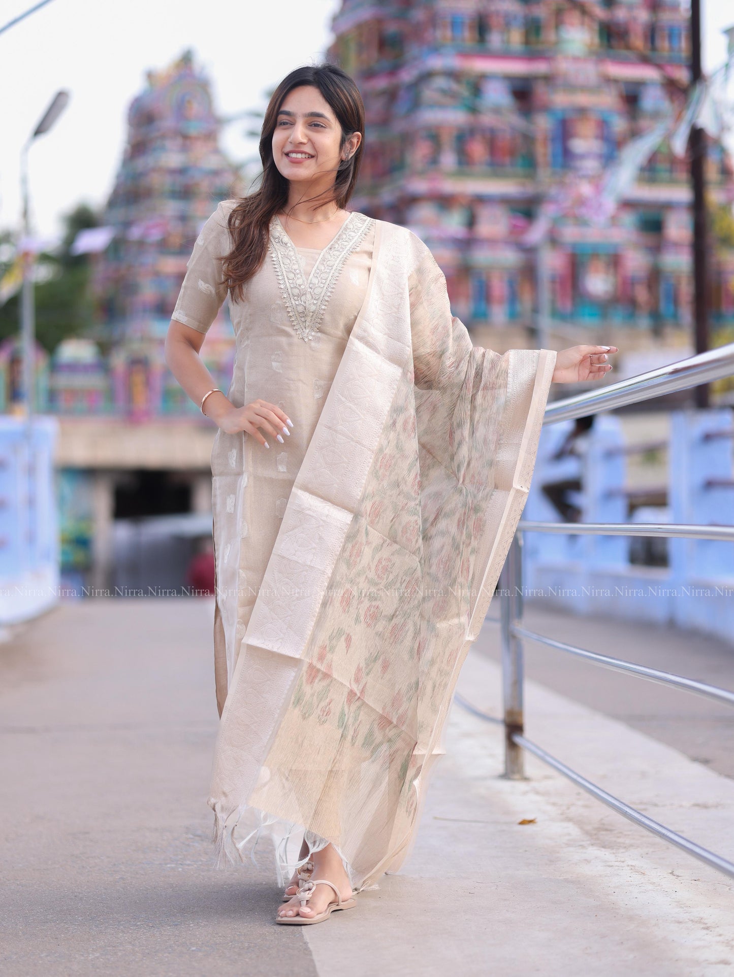 Silver tissue top with crushed floral print shawl