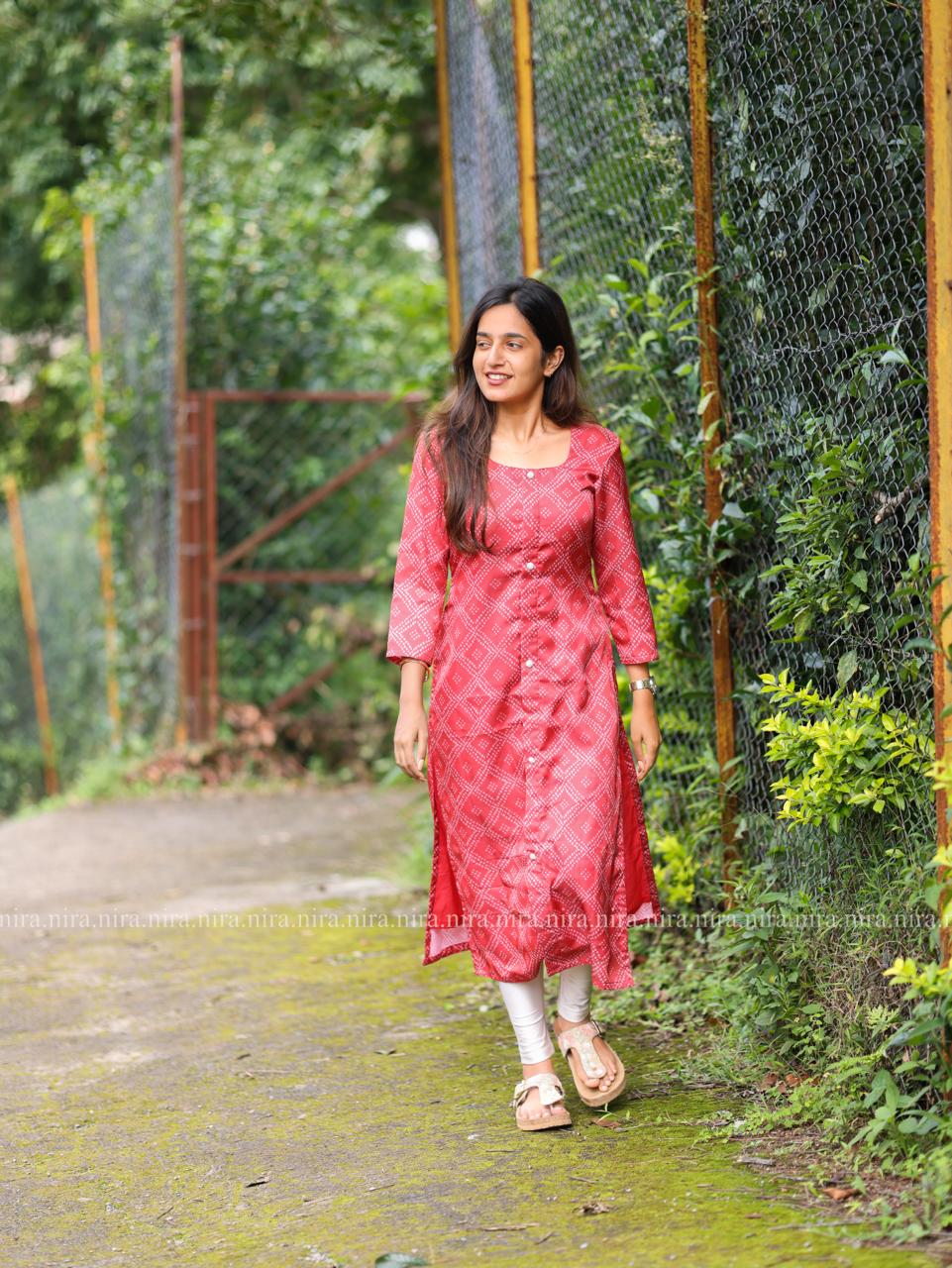 Red muslin kurti