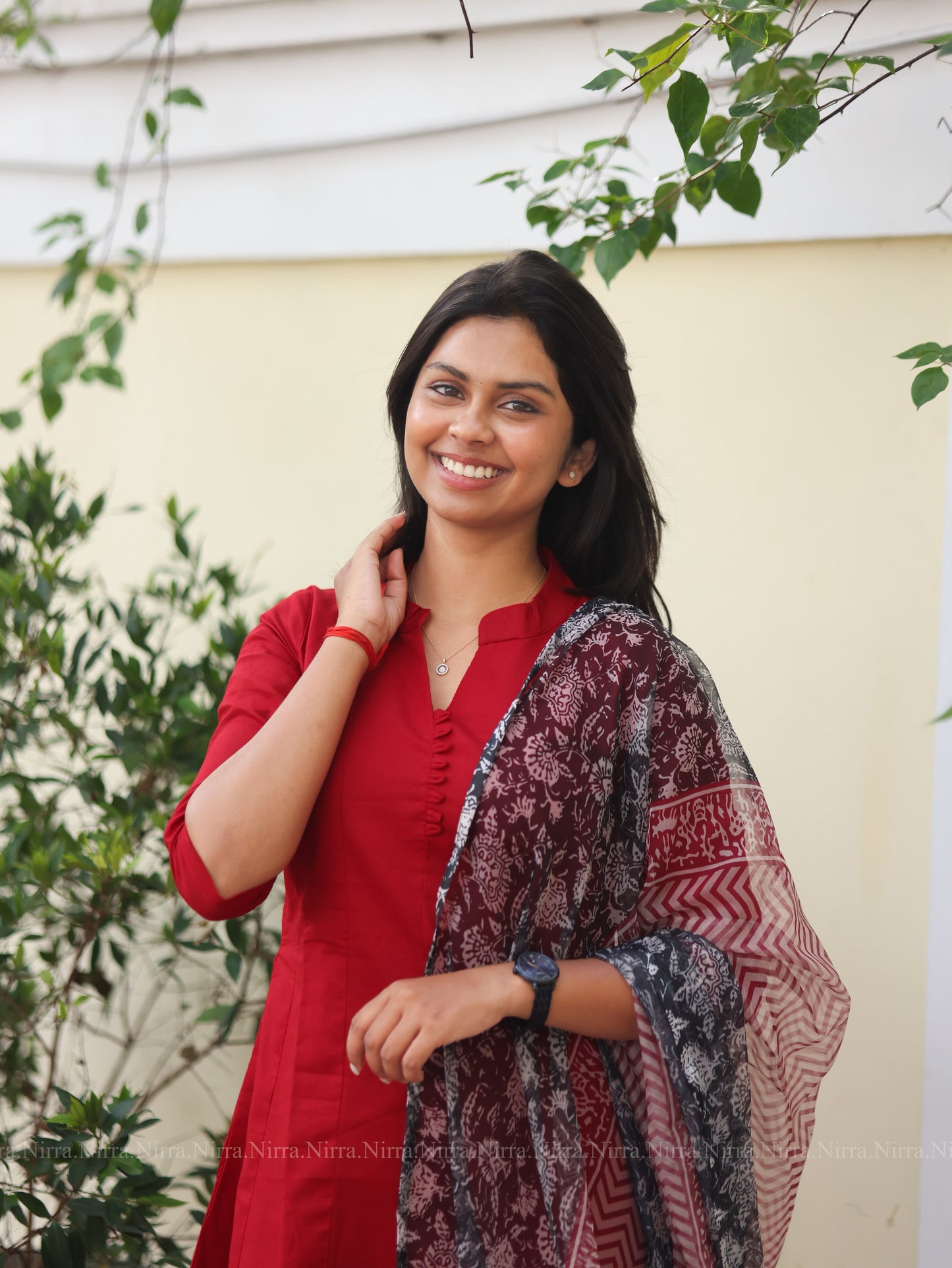 Red silk cotton panel cut top with printed organza shawl